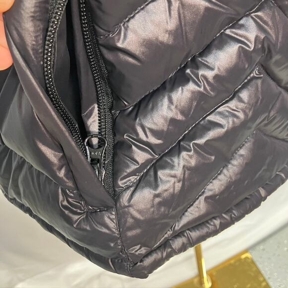 Bernardo Goose Down Puffer Vest Black Full Zip Womens Medium Full Zip Outdoor - Picture 14 of 16